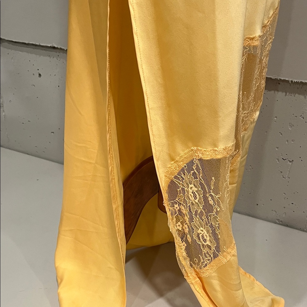 Meshki Sunny Yellow dress with lace NWTS - Picture 4 of 8